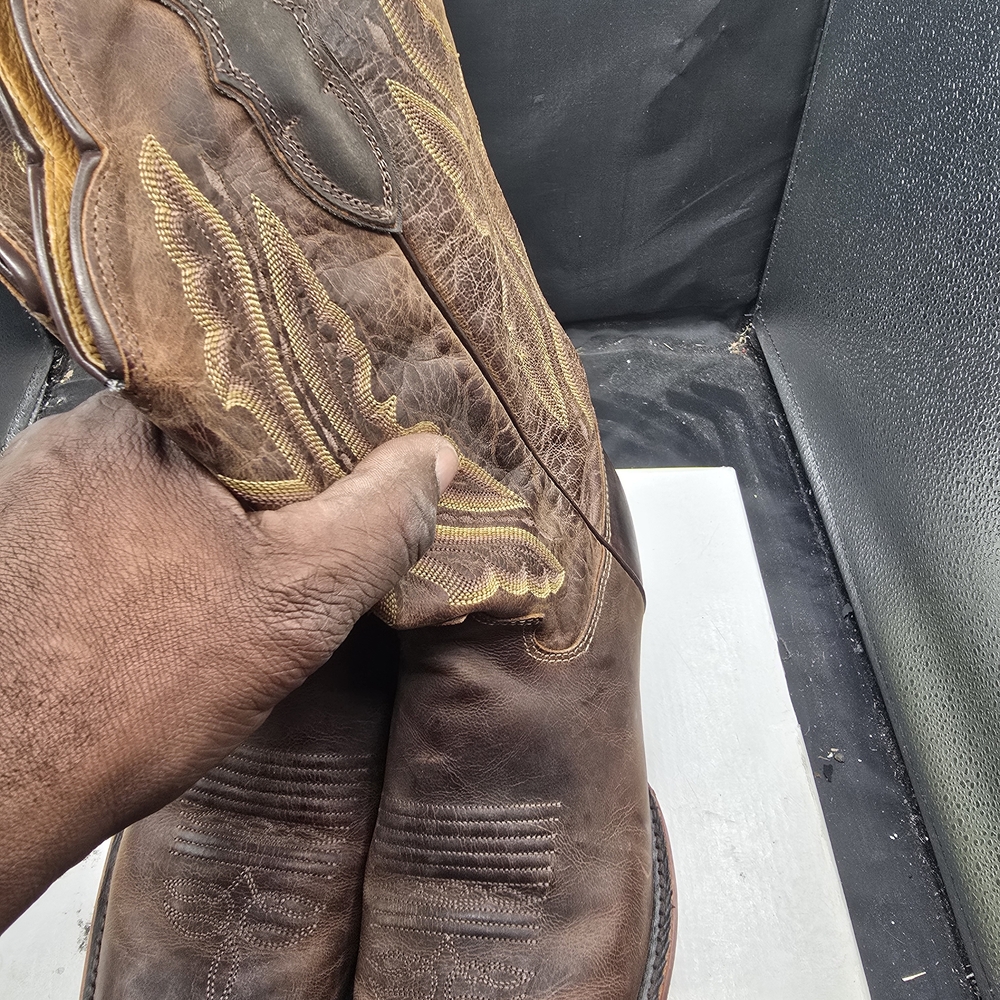Justin Boots Brown and Gold Western Boots